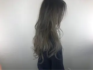 カラー Still所属・still .のヘアスタイル