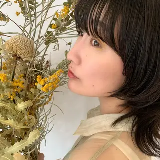 ミディアム ホラオク カナエのヘアスタイル