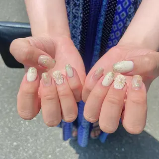 ネイル Allure小山店 Maiのネイルデザイン