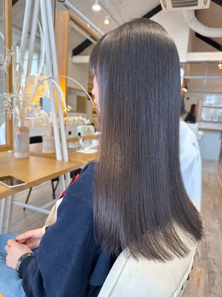 ロング 今 ちあきのヘアスタイル