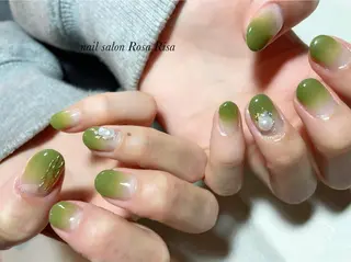 ショート ネイル ネイルスタジオ シェイクユアハンズのネイルデザイン