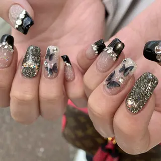 ネイル 鈴木 まゆのネイルデザイン