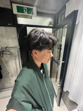 メンズ 髪質改善/艶カラー Hiroakiのヘアスタイル