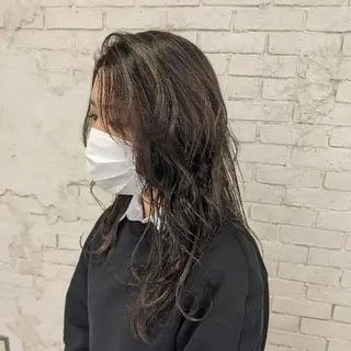 セミロング nameless髪質 改善ブリーチ心斎橋のヘアスタイル