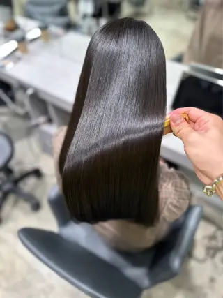 ロング 【ヤバ髪から美髪へ】 縮毛矯正特化アチワのヘアスタイル