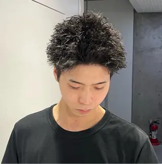 ショート カラー パーマ メンズ 🔥メンズ 特化🔥菊水皐暉🔥のヘアスタイル