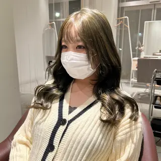 セミロング カラー WHITE EYE 和歌山 眉毛とまつ毛の専門店所属・福家 実輝のマツエク・マツパデザイン