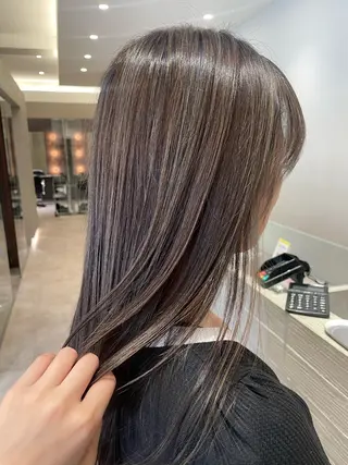 ロング NEST by chord （ネストバイコード）所属・🤍関根 朋香🤍のヘアスタイル