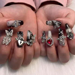 ネイル adorable 〈Kurumi〉のネイルデザイン