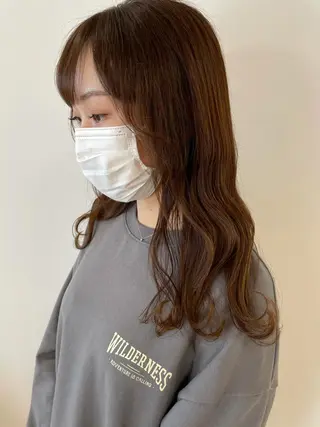 ロング カラー 顔まわりカット✄ ベージュカラー🧸のヘアスタイル