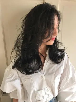 ロング カラー 🇨🇳ワンホンヘア 下田鉄也のヘアスタイル