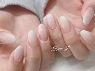 ネイル 芦辺 香奈のネイルデザイン