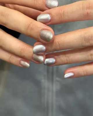 ネイル kiii.__ ✴︎*のネイルデザイン