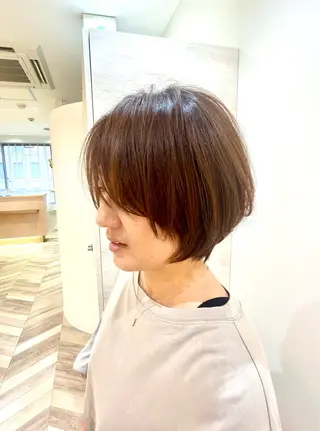 ショート 深谷 薫のヘアスタイル