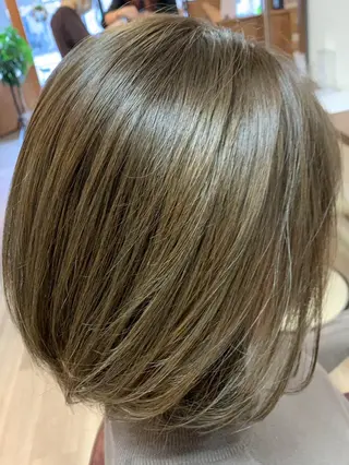 ミディアム カラー chill out 南塚口本店のヘアスタイル