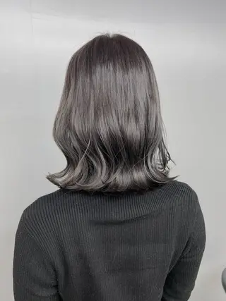 ミディアム グレージュ 透明感 ブリーチなし田島晃汰のヘアスタイル