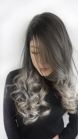 ロング カラー パーマ ヘアアレンジ Shelltie Fiel (シェルティフィエル)所属・次世代シールエクステ 錦糸町 小泉 朋之のヘアスタイル
