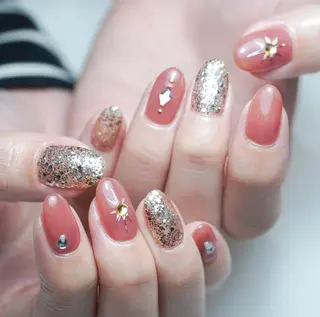 ミディアム Re nail所属・Re nailのネイルデザイン