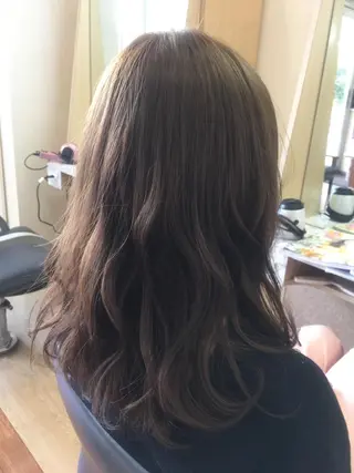 セミロング カラー 牛島 久美子のマツエク・マツパデザイン