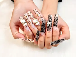 ネイル DI'A ネイルサロンのネイルデザイン