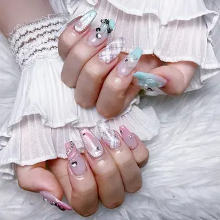 ネイル 🌈Yun nail hyejin💋のネイルデザイン