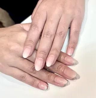 ネイル CECIL beauty labo所属・田中 梨奈のネイルデザイン