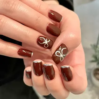 ショート m kaori𓃟のネイルデザイン