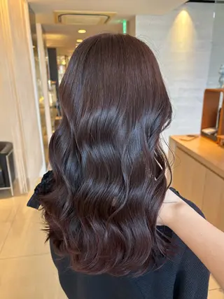 ロング カラー 根上 早蘭のヘアスタイル