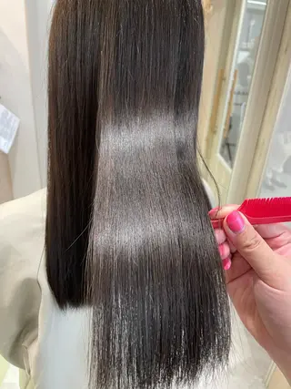 セミロング カラー 西 めぐみのヘアスタイル