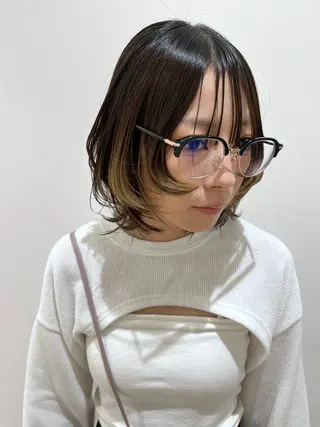 ミディアム 🐺ウルフ× ハイトーン🐺MOEのヘアスタイル