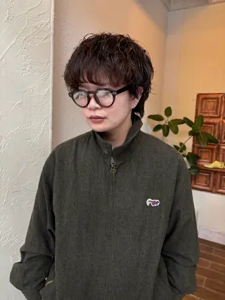 ショート 角田 桃香のヘアスタイル