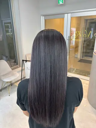 ロング ヒメザキ ユリのヘアスタイル