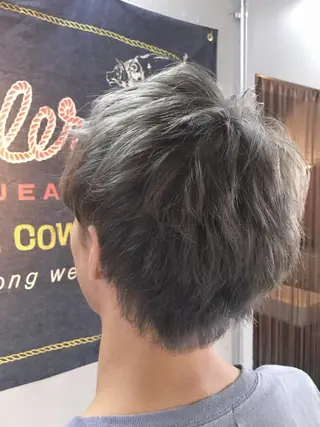 ショート カラー メンズ 代表 中島貴志のヘアスタイル