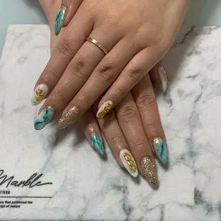 ネイル 🌙🫧CHARME (RUKA)🦋🫧のネイルデザイン