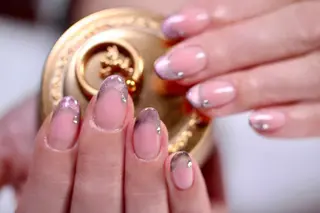 ネイル ママリンド　志村坂上店所属・しみ えんのネイルデザイン