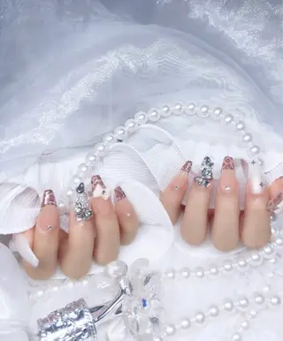 ネイル Yudia🦋 azuのネイルデザイン