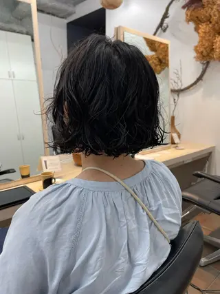 ミディアム パーマ レイヤーパーマ/ ショートパーマ/横浜のヘアスタイル
