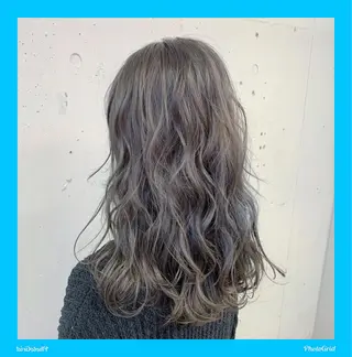 セミロング 垢抜け案内人 鈴木聖矢✂️のヘアスタイル