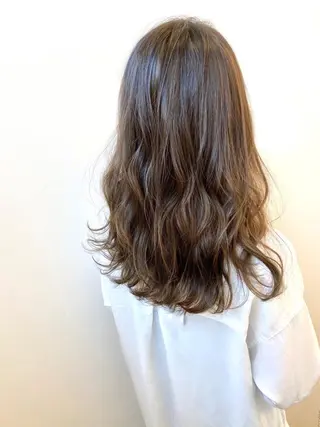 ロング カラー ヘアアレンジ GO TODAY SHAiRE SALON岡山所属・Sana/ 耳ツボ/インナーのヘアスタイル