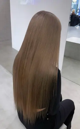 ロング カラー 🩷hair salon dot. tokyo color 🩷所属・ハイトーンカラー ⌇Hao 🎀✮のヘアスタイル