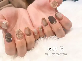 ネイル Re Pearl～コーディネートサロン～ 市駅前店所属・NARUMI HYODOのネイルデザイン