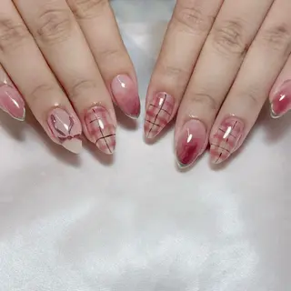 ネイル fein. miku🎀🍼のネイルデザイン