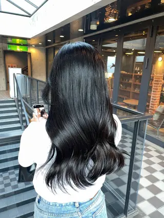 ロング 🫧ハイライトカラー 🫧 𝓜𝓘𝓤のヘアスタイル