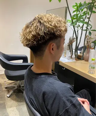 パーマ メンズ 🤎カット/ブリーチ /縮毛矯正/大宮🤎のヘアスタイル