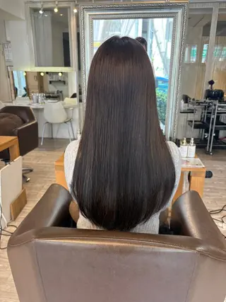 ロング カラー アンレーヴシーアンドシー所属・Un reve c&cのヘアスタイル
