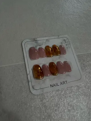 ネイル Ecle MATSUDAの眉毛・アイブロウイメージ