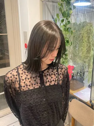 ミディアム カラー とば みゆうのヘアスタイル