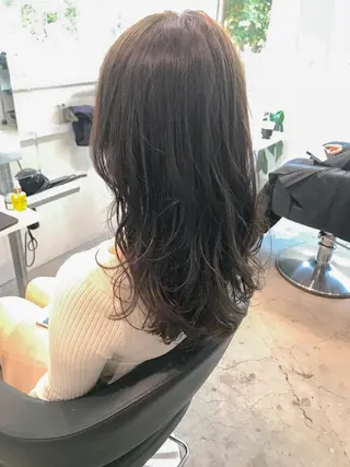 セミロング カラー 💘トレンドスタイル 💘透明感ヘアのヘアスタイル