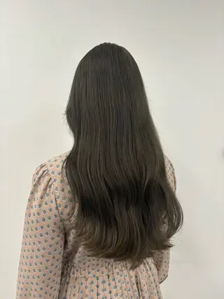 ロング カラー 髪質改善🩰透明感カ ラー🎀hinanoのヘアスタイル
