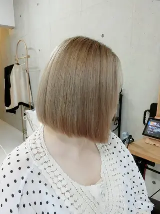 カラー ミディアム ma cherie 三浦直美のヘアスタイル